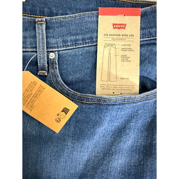 Levi’s 318 Shaping Wide Leg Jeans Women’s Plus Size 18W Blue Wash NWT - Picture 8 of 14